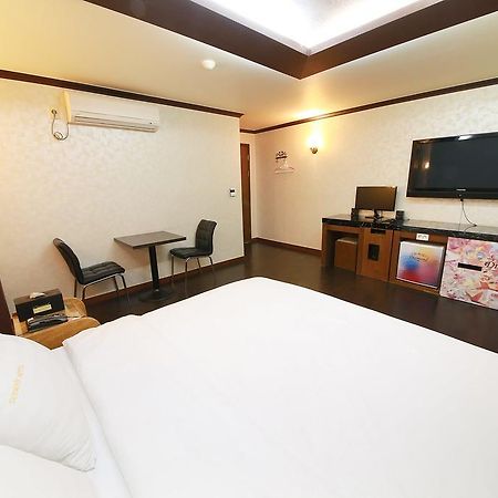 Hotel Diamond Suwon Exteriér fotografie